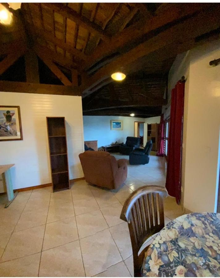 Chez Taua Maison Isolee Pas De Wifi Ni Bus Opoa 外观 照片